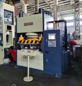 four column hydraulic press