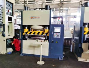 four column hydraulic press